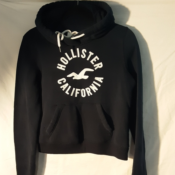 Hollister Tops - Hollister Pullover Hoodie